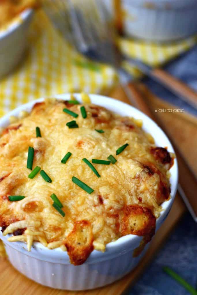 Closeup of mac and cheese with chives for garnish